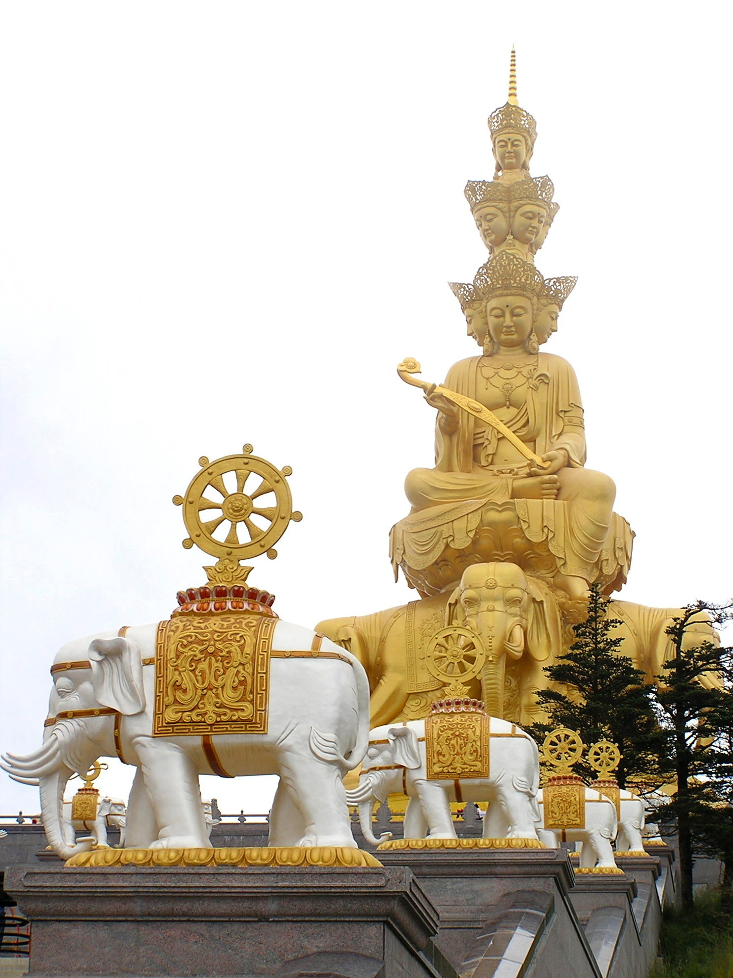 Na vrcholu Emei Shan