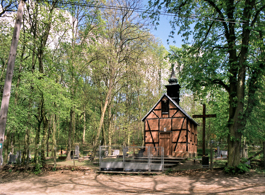 Toruň - dřevěný kostelík