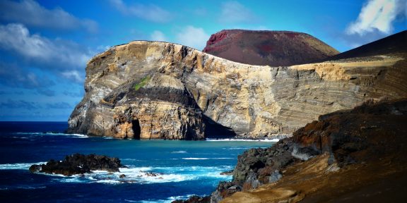 Cesta za nejmladší sopkou světa: Capelinhos – přírodní zajímavost “Modrého ostrova” Faial