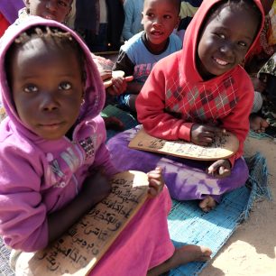 Náboženská škola na ulicích Atáru