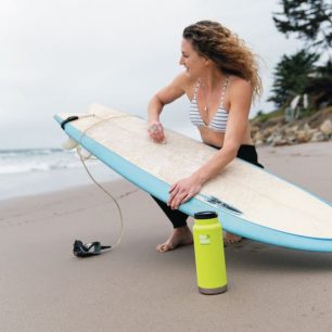 Termoska se hodí na sport i cestování