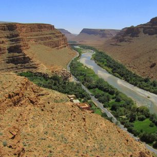 Výhledy na zelená údolí jsou v jižním Maroku příjemnou vzpruhou
