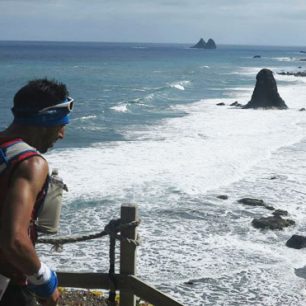 S/C Xtreme provede plážemi i kopci parku Anaga. Zdroj: https://www.webtenerife.com/