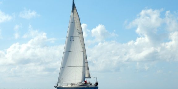 Tomáš Kůdela – Expediční jachting