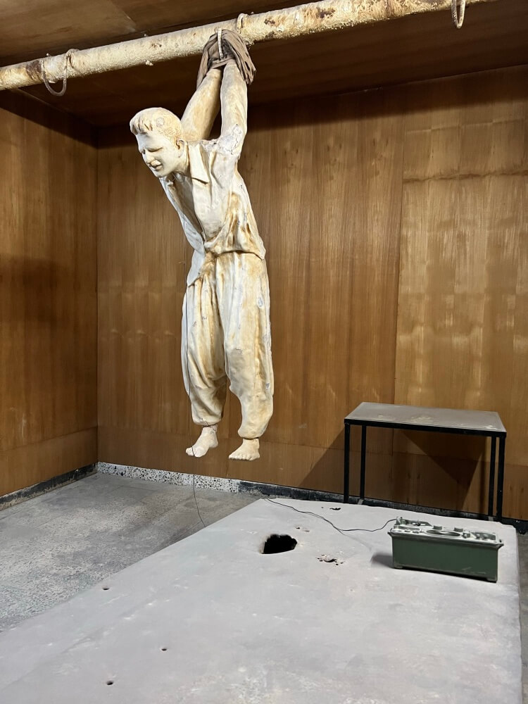 Červené vězení v Sulejmánii, irácký Kurdistán, Foto: CK Hamidi