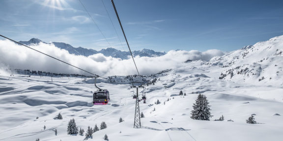 Do Švýcarska (nejen) na lyže přímým vlakem nebo letadlem