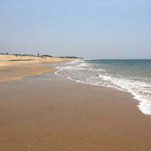 Pláž u Dune Towers Alankuda, Srí Lanka, autor: Martin Dlabač