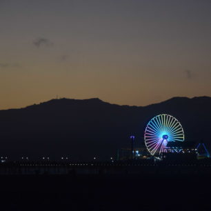 Santa Monica po západu slunce