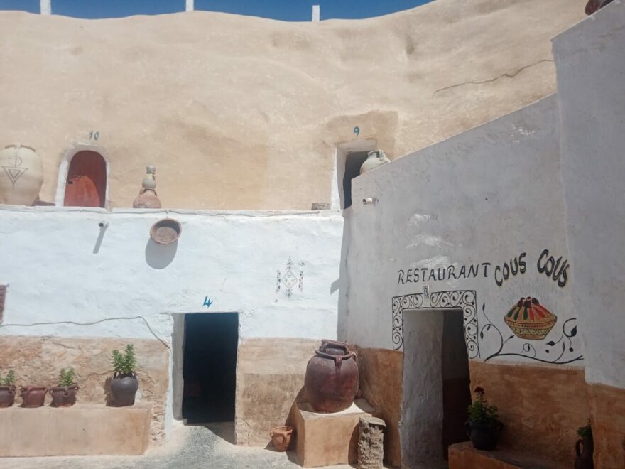 Oblíbená výletní restaurace známá i díky Hvězdným válkám, Matmata, jižní Tunisko, autor: Jan Prokeš