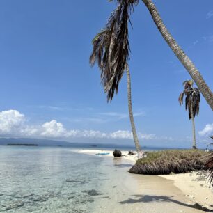 San Blas, oficiálně 3. ostrov, jenže já tam dopádlovala na paddleboardu v rámci návštěvy 1. ostrova