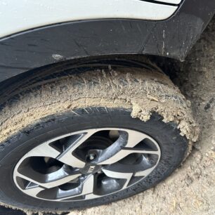 Jíl a pseudo terénní auto