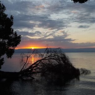 Západ slunce u Galilejského jezera
