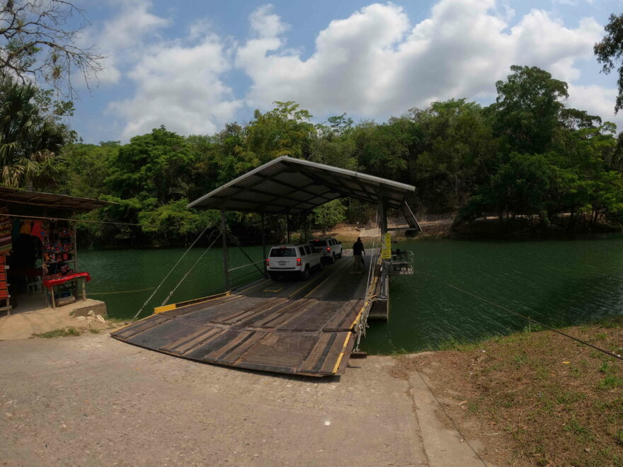 "Trajekt" na Xunantunich