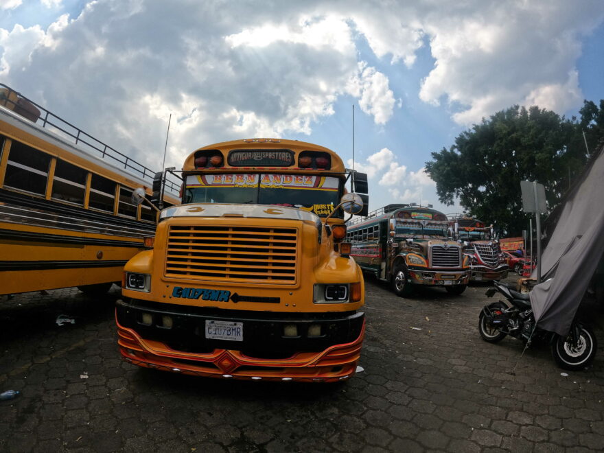 Místní přeprava v Guatemale - Chicken busy