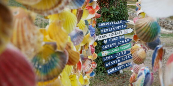 Od oltáře do Santiaga, Hanušáci