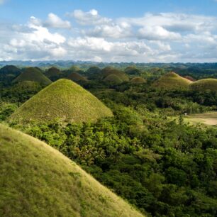 Tzv. čokoládové kopce na ostrově Bohol