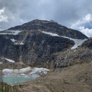 Mount Edit Cavell, 3.363 m