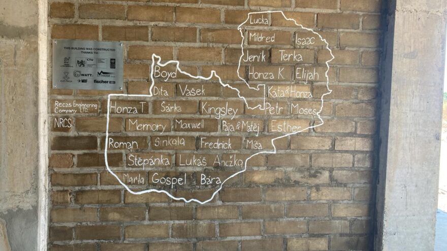 Jména dobrovolníků, kteří pomáhali v Zambii