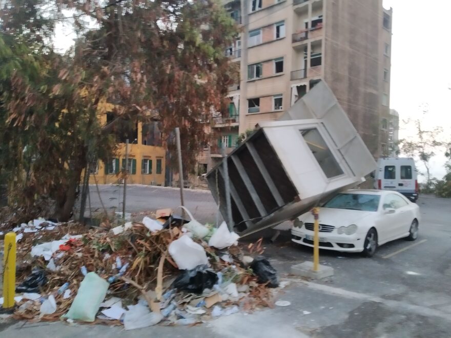 Trosky ve zničeném Bejrútu