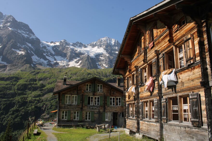 Z Mürrenu k jezírku Oberhornsee
