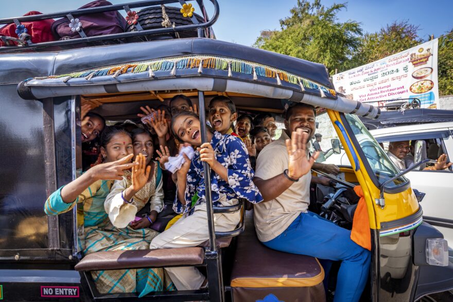 V dopravní zácpě ve státě Karnátaka na jihozápadě indie