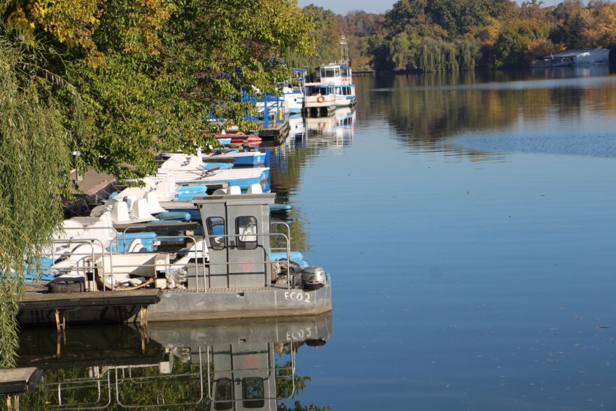 Přístaviště na jezeře Herastrau