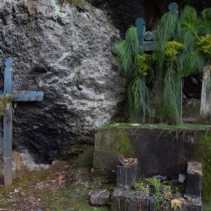 Místní lidová pobožnost