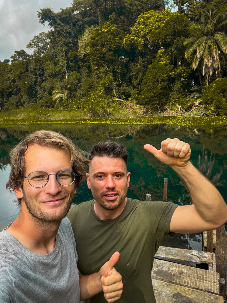 S parťákem Radovanem u Modré řeky