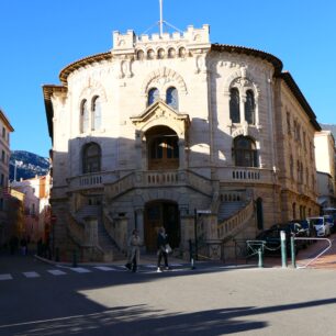 Justiční palác v Monacu pochází až z roku 1930