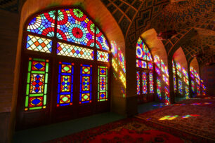 Írán je vyhlášený bohatou historií a okouzlující architekturou.  