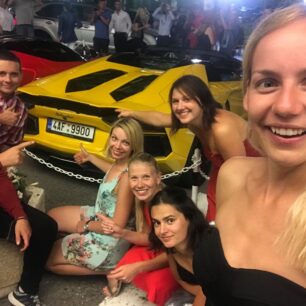 Výzva "Vsaď všechny svoje peníze na červenou v Monte Carlu"