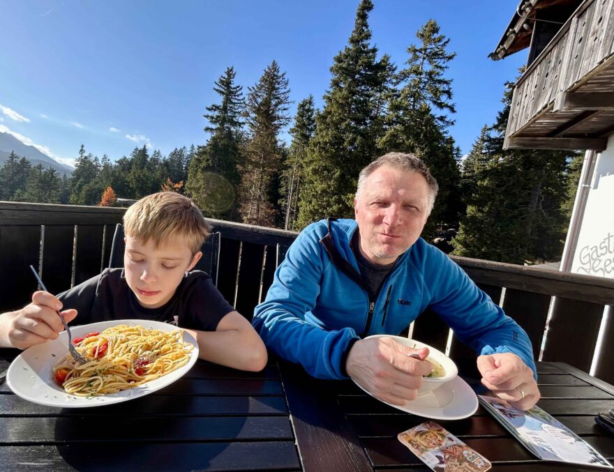 Pochutnávají si v restauraci Jocher