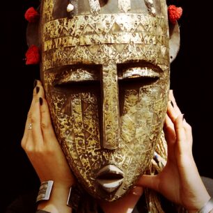 Africké baobaby: příbytky božstev a objekty kultického uctívání