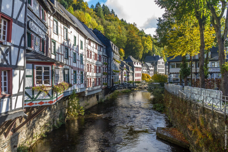 Monschau © AdobeStock/finke