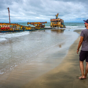 Jako milovník URBEXu si nenechám ujít šanci vidět něco opuštěného. tato loď ztroskotala na karibském pobřeží Kostariky.