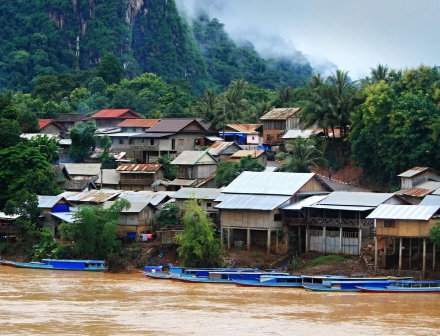 Nong Khiaw - ospalá vesnička na severu Laosu