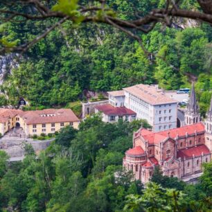 Poutní místo Covadonga. Foto: Turespaña