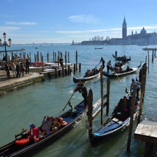 benátské gondoly