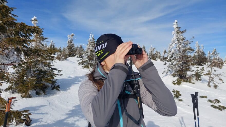 Dalekohled poskytoval potěšení i klientům na túře - NIKON STABILIZED 12×25