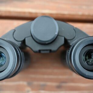 Maximální vzdálenost okulárů - NIKON STABILIZED 12×25