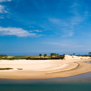 Pláž v přírodním parku Oyambre ©Turismo de Cantabria