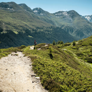 Sertigtal, hiking trail. Foto: Switzerland Tourism