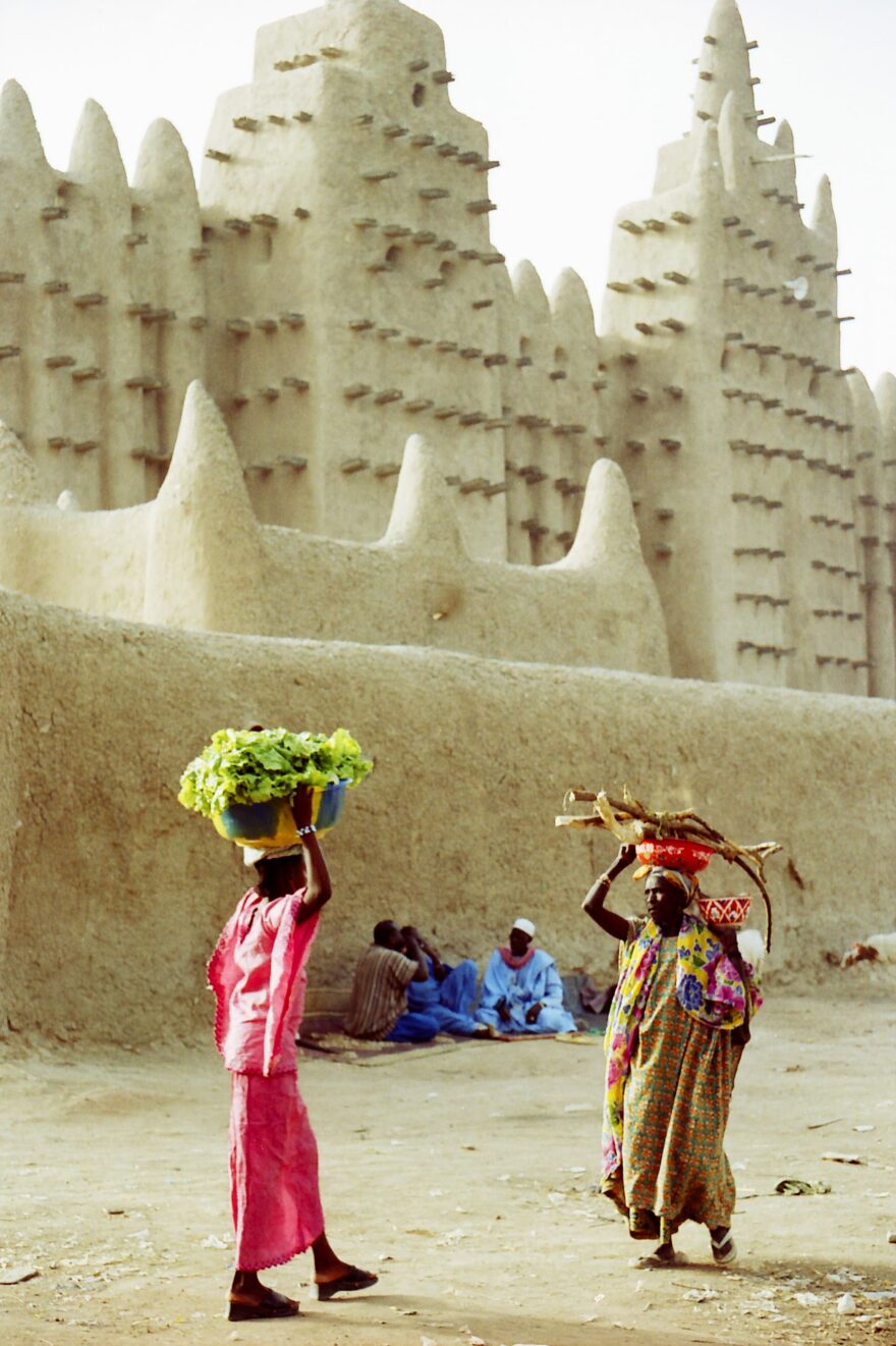 Nigerské bori – vstupování duchů do západoafrických Hausů