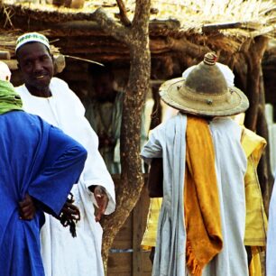 Nigerské bori – vstupování duchů do západoafrických Hausů