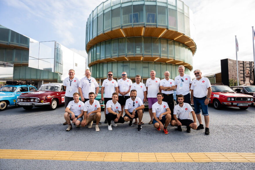 ROBOT EXPEDICE: Z Prahy do Osaky v historických vozech©️Kancelář generálního komisaře, EXPO 2025, Zdeněk Jindra