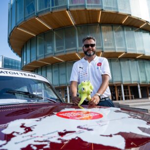 ROBOT EXPEDICE: Z Prahy do Osaky v historických vozech©️Kancelář generálního komisaře, EXPO 2025, Zdeněk Jindra