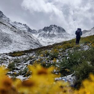 Pamír Trail je jeden z nejodlehlejších trailů na světě, plný divočiny a reálných rizik