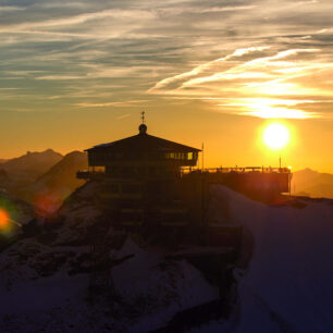 Západ Slunce, Schilthorn. Foto: Jungfrau Region Tourismus