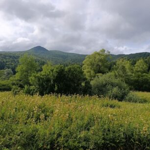 Bieszczady z doliny říčky Wolosaty