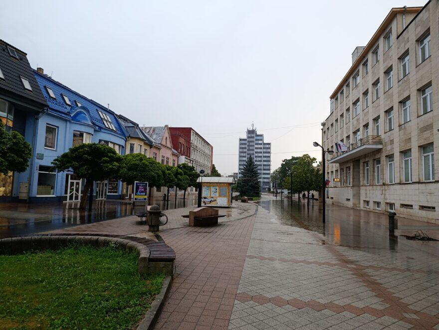 Michalovce - pěší zóna po lijáku